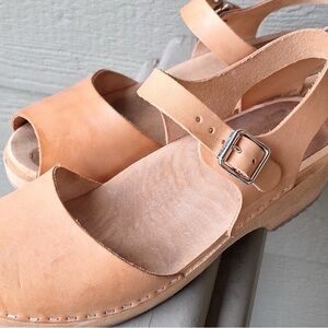 Tan Leather Women's Sandals